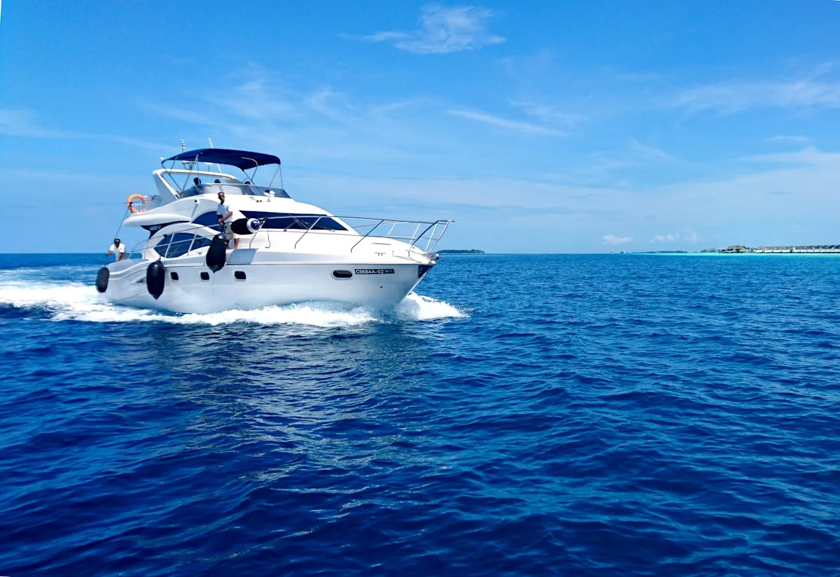 Nacht-Yacht-Charter Phuket — Mehrtägige Kreuzfahrten