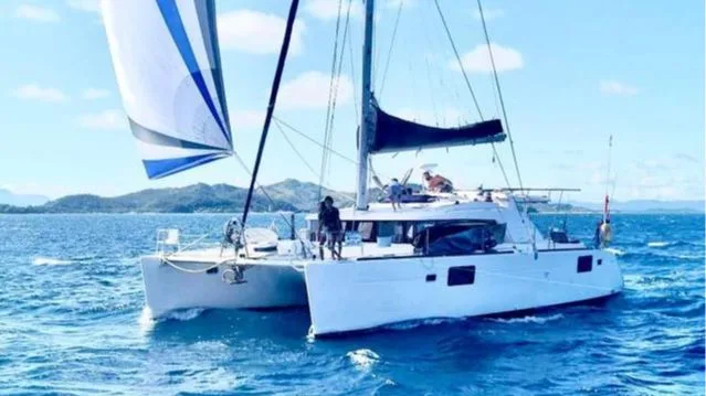 Vape  44ft Lagoon Sailing Catamaran Charter Koh Samui