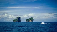 Entdecken Sie 3 unberührte Yachting-Ziele rund um Phuket