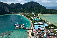 Private yacht charter to جزيرة Phi Phi Don, Phuket Thailand