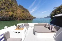  Phi Ph Islands (8h) | Armani