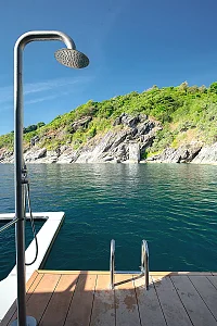  Racha Yai & Coral Islands (8 hrs) | Yona
