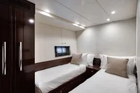  Liveaboard 2 days | Touch