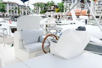  Phi Phi Island (8h) | Ariella