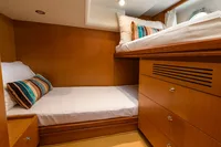  Phi Phi Island (8h) | Ariella