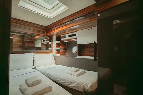  Phi Phi Islands (8h) | Gucci