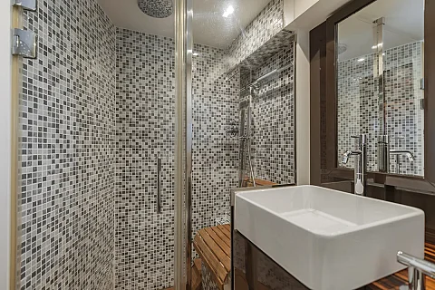  Phi Phi Islands (8h) | Gucci