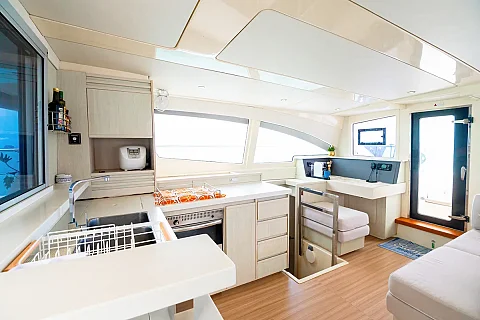  Phi Phi Island (8h) | Laura