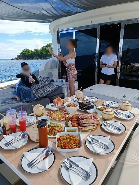  Phi Phi Islands (8h) | Panther