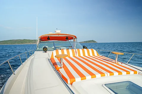  Peach | 45ft Sea Ray | Phuket