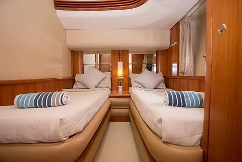  Revolution | 68ft Azimut | Phuket