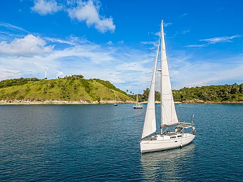  Figure | 43ft Hanse | Phuket