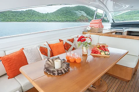  Phi Phi Islands (2 days / 1 night) | Jockey