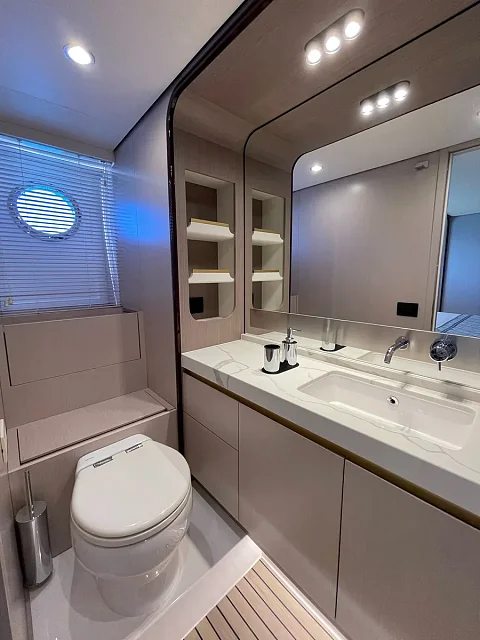  Mary | 60ft Azimut | Phuket