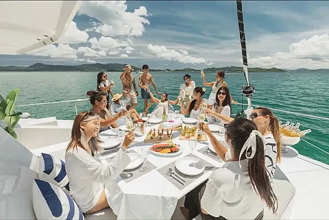   | 55ft Custom Build | 