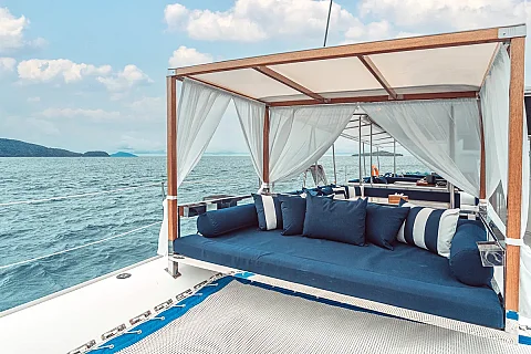  Joy | 74ft Tahiti | Phuket