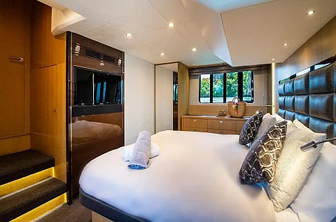  Maya Bee | 60ft Princess Yacht | Phuket