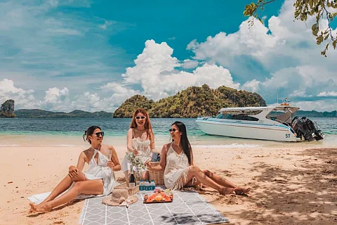  Jules | 40ft Custom Build | Phuket