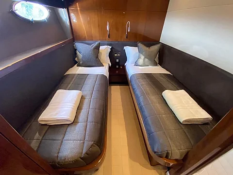  Queen | 78ft Princess Yacht | Phuket