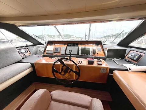  Phi Phi Islands (9h) | Hagia Sophia