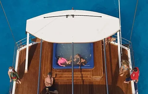   | 70ft Blue Lagoon | 