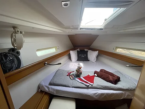  Sunny Sail | 41ft Sunsail / Jeanneau | Phuket