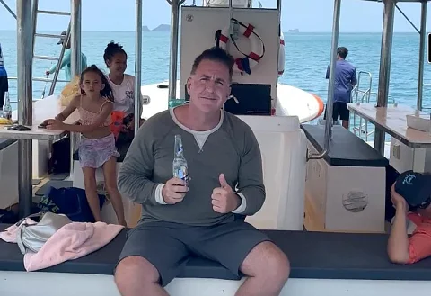   | 40ft Custom Build | 