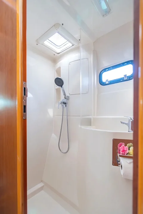  Phi Phi Island (2 days / 1 night) | Leo