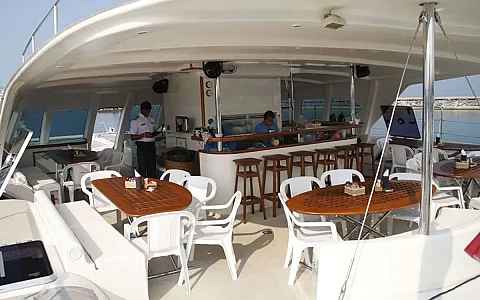   | 72ft Custom Build | 