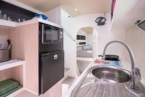   | 44ft Shuttleworth / Floeth | 